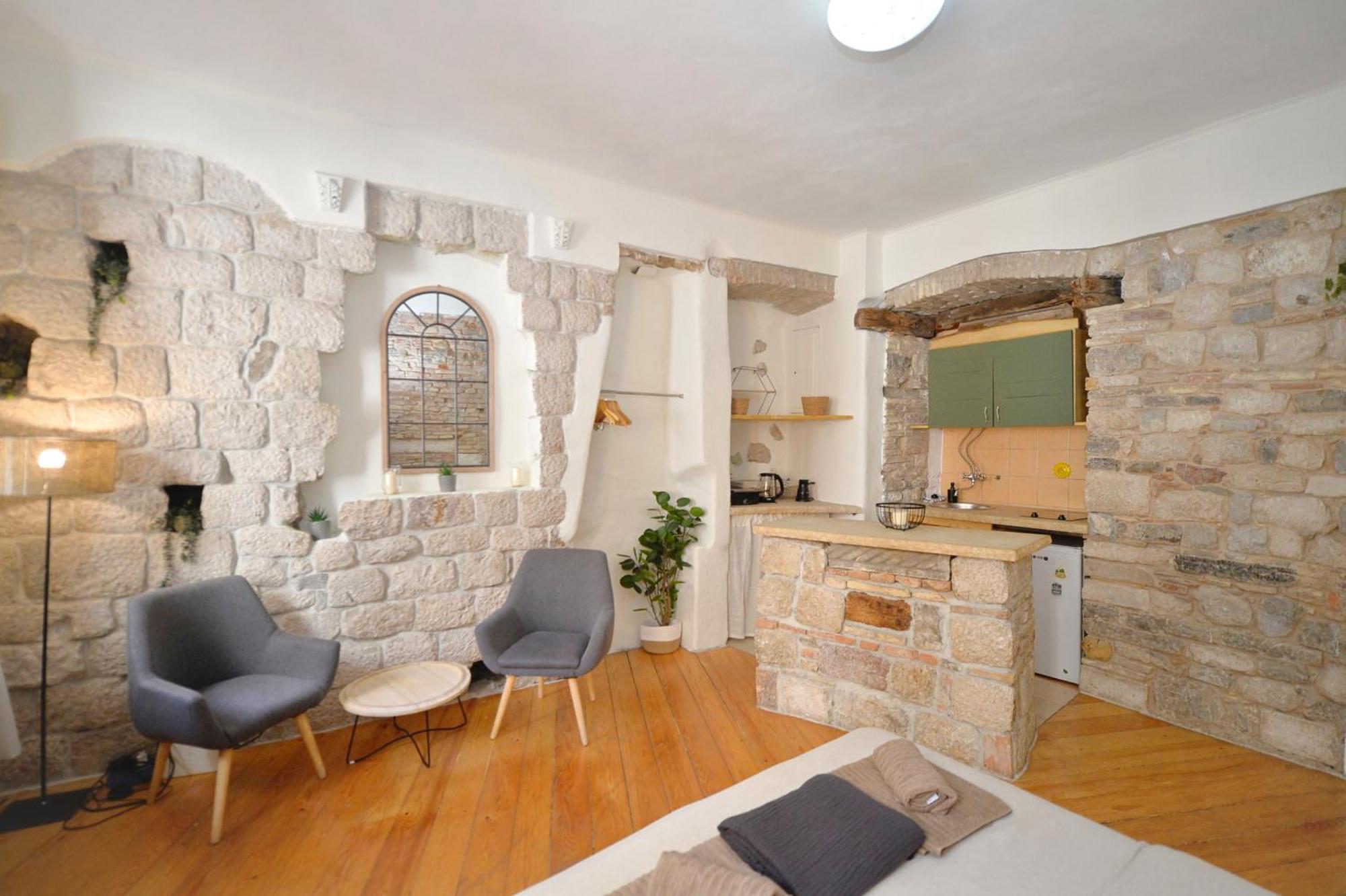 Charming Apartment In Kotor Exterior photo
