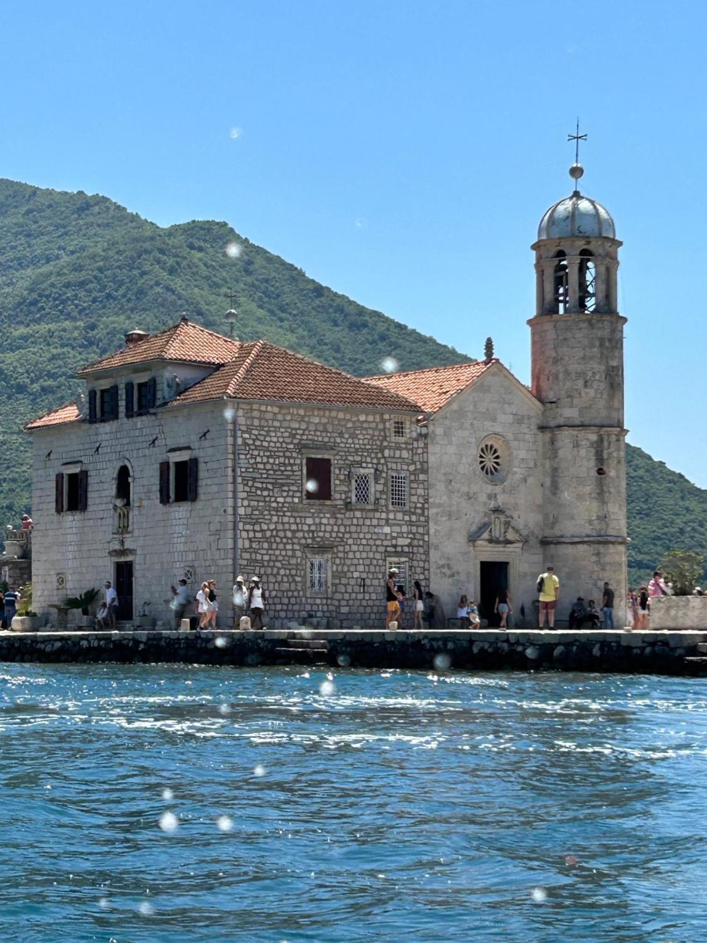 Charming Apartment In Kotor Exterior photo