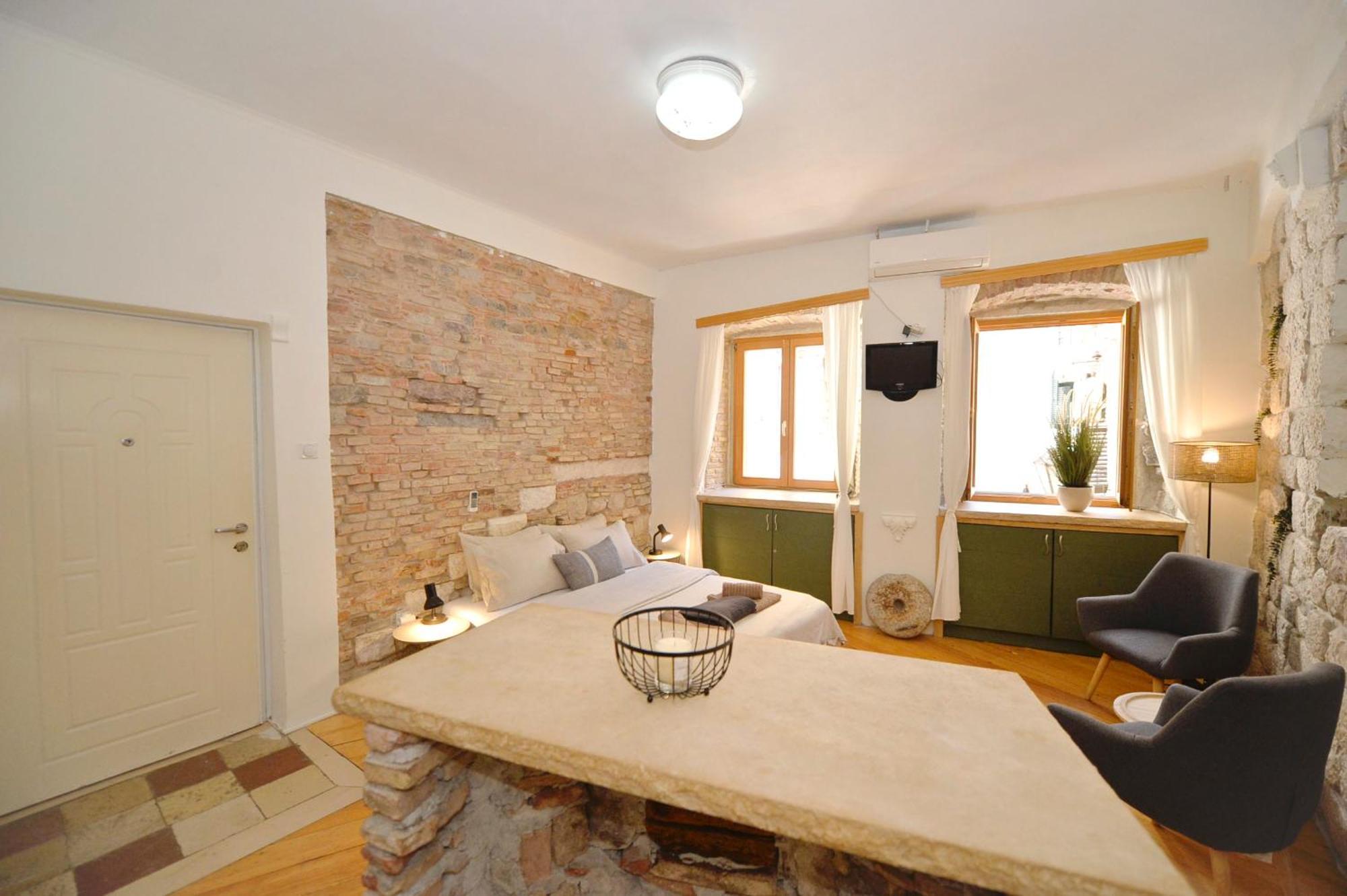Charming Apartment In Kotor Exterior photo