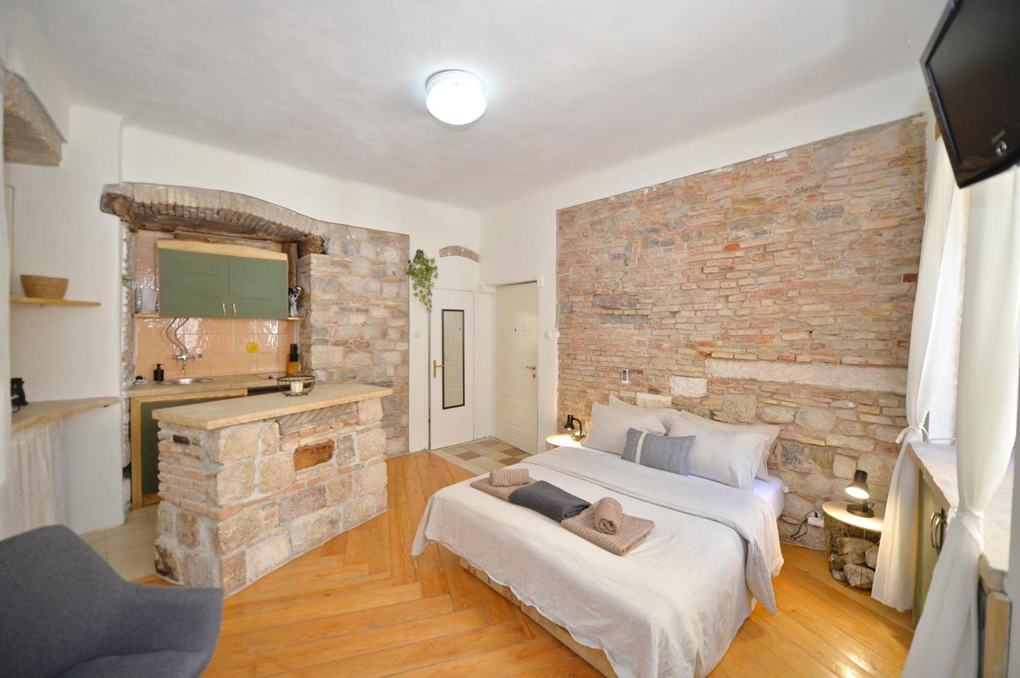 Charming Apartment In Kotor Exterior photo