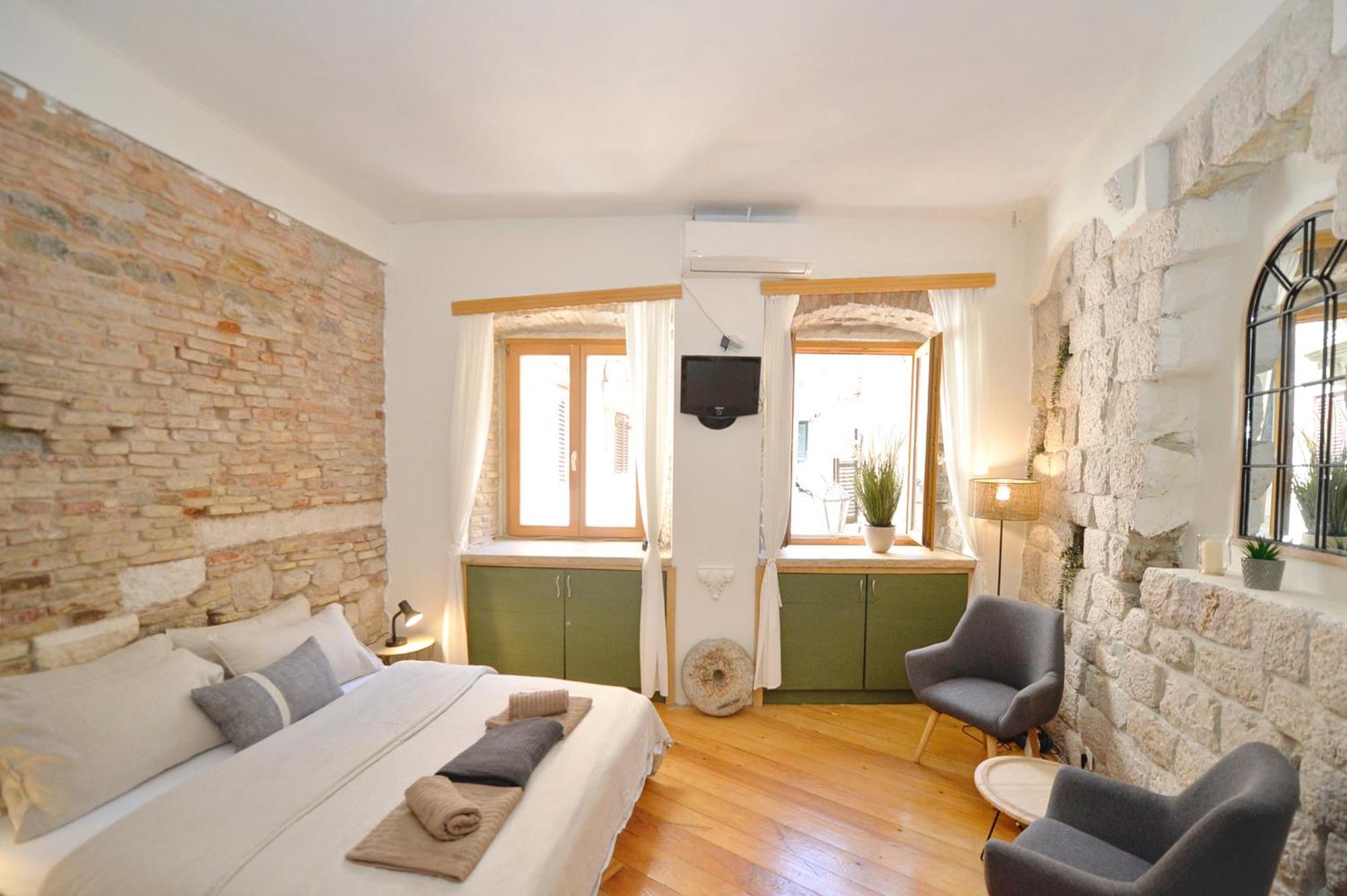 Charming Apartment In Kotor Exterior photo